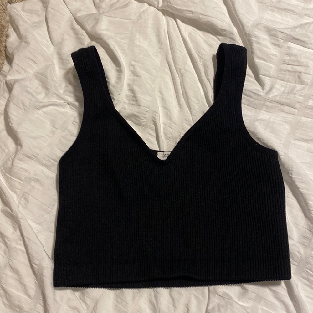 black tank